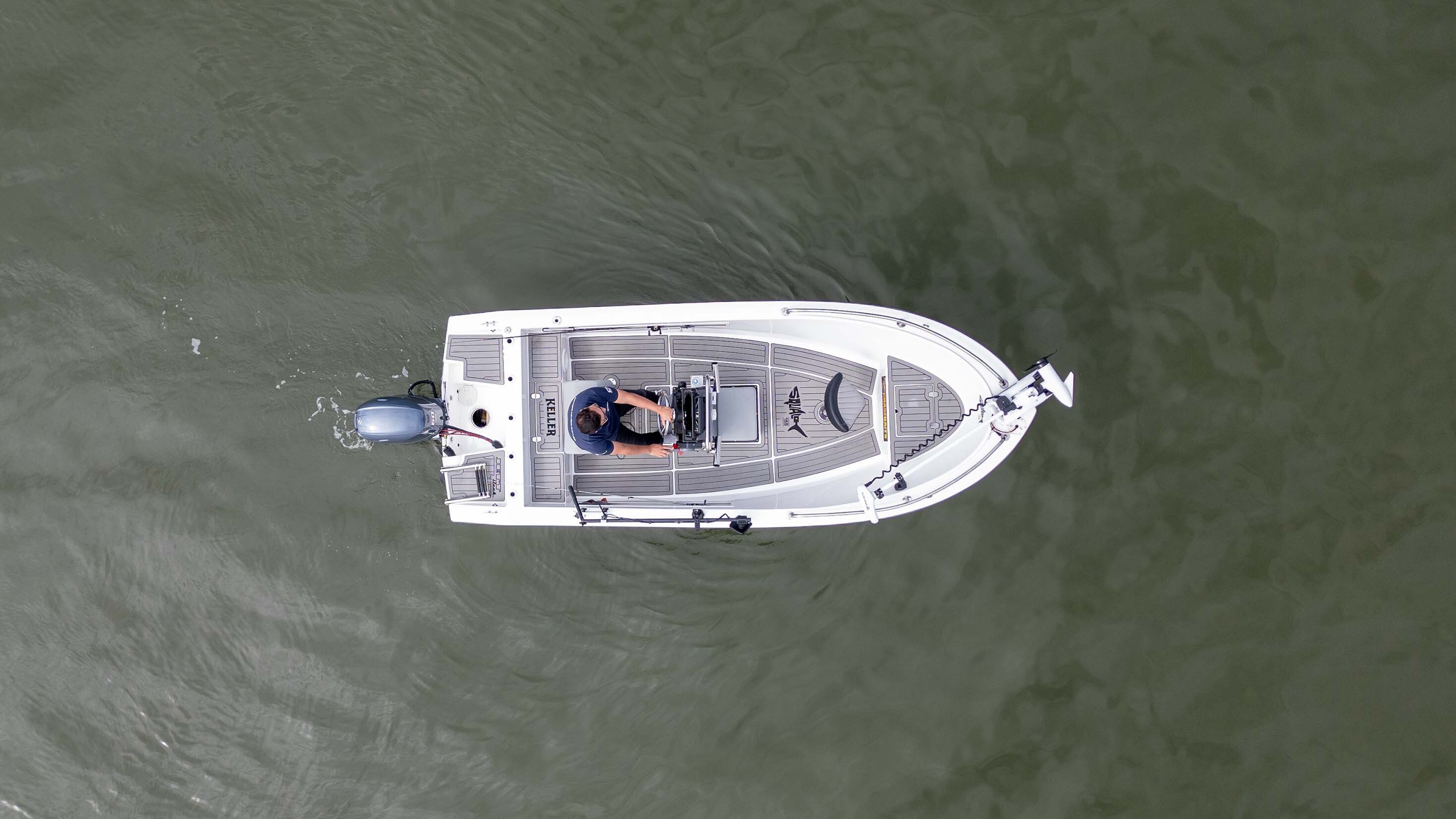 Um dia de pesca na Squalo 155: diversão, praticidade e check-up completo