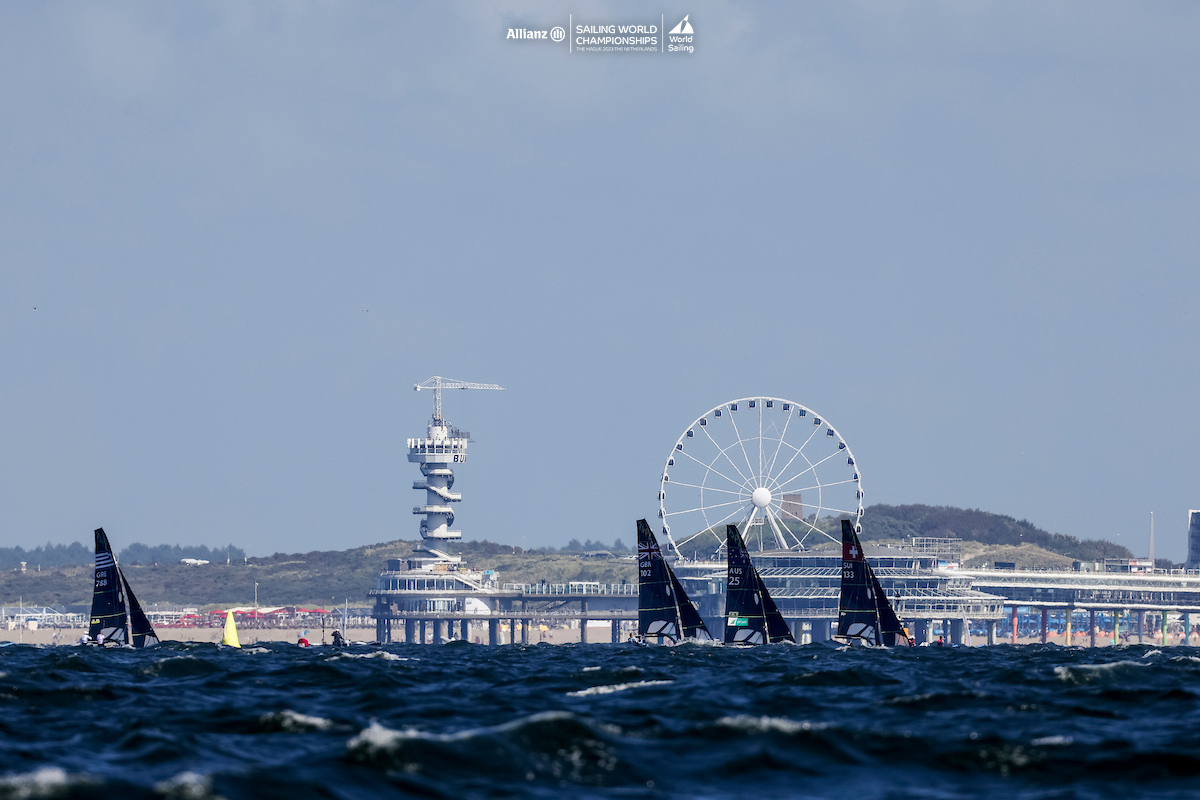 Resultados dos brasileiros no segundo dia do Mundial de Vela de Haia