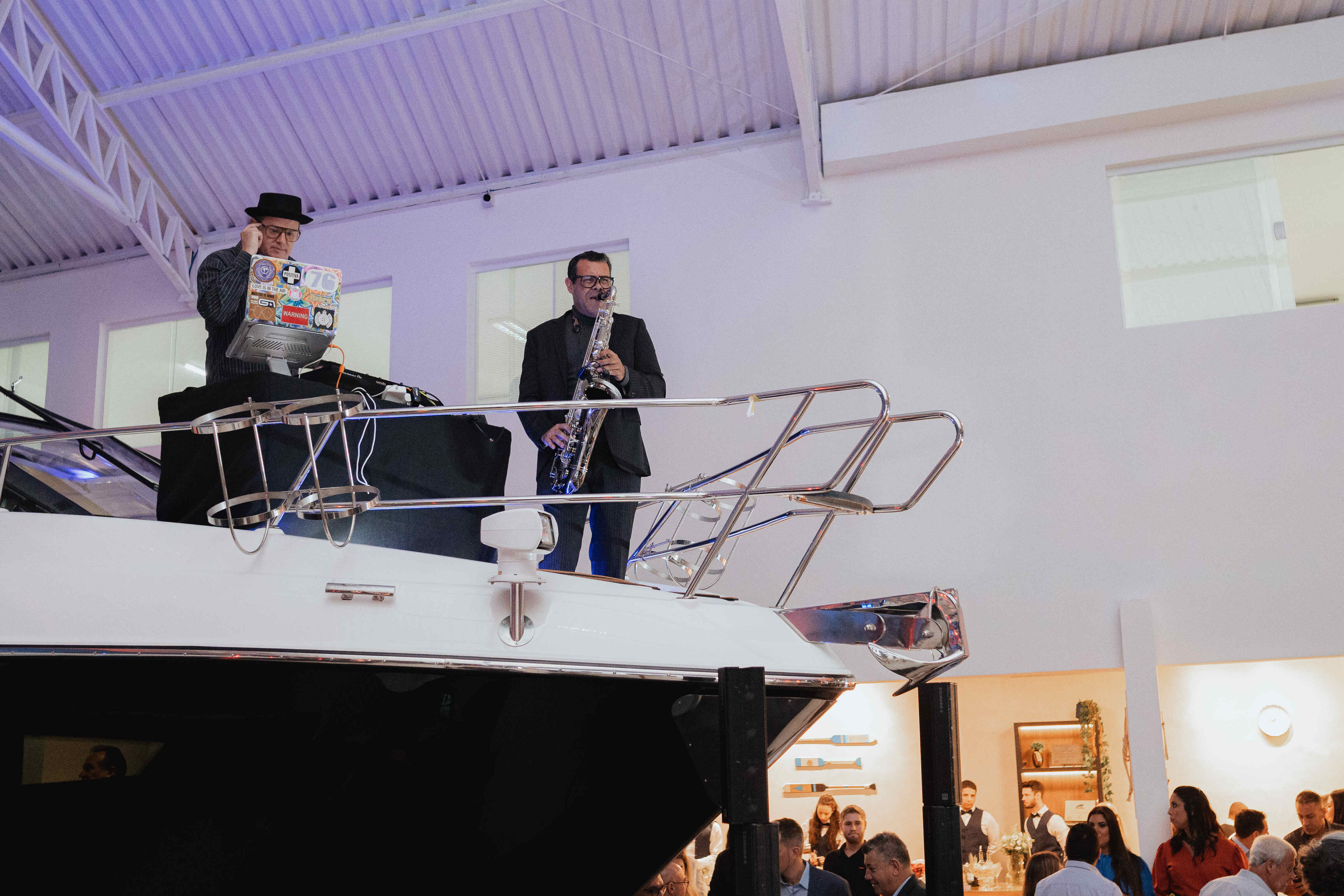 Oeste Marine/Fibrafort inaugura nova concessionária premium em São Paulo