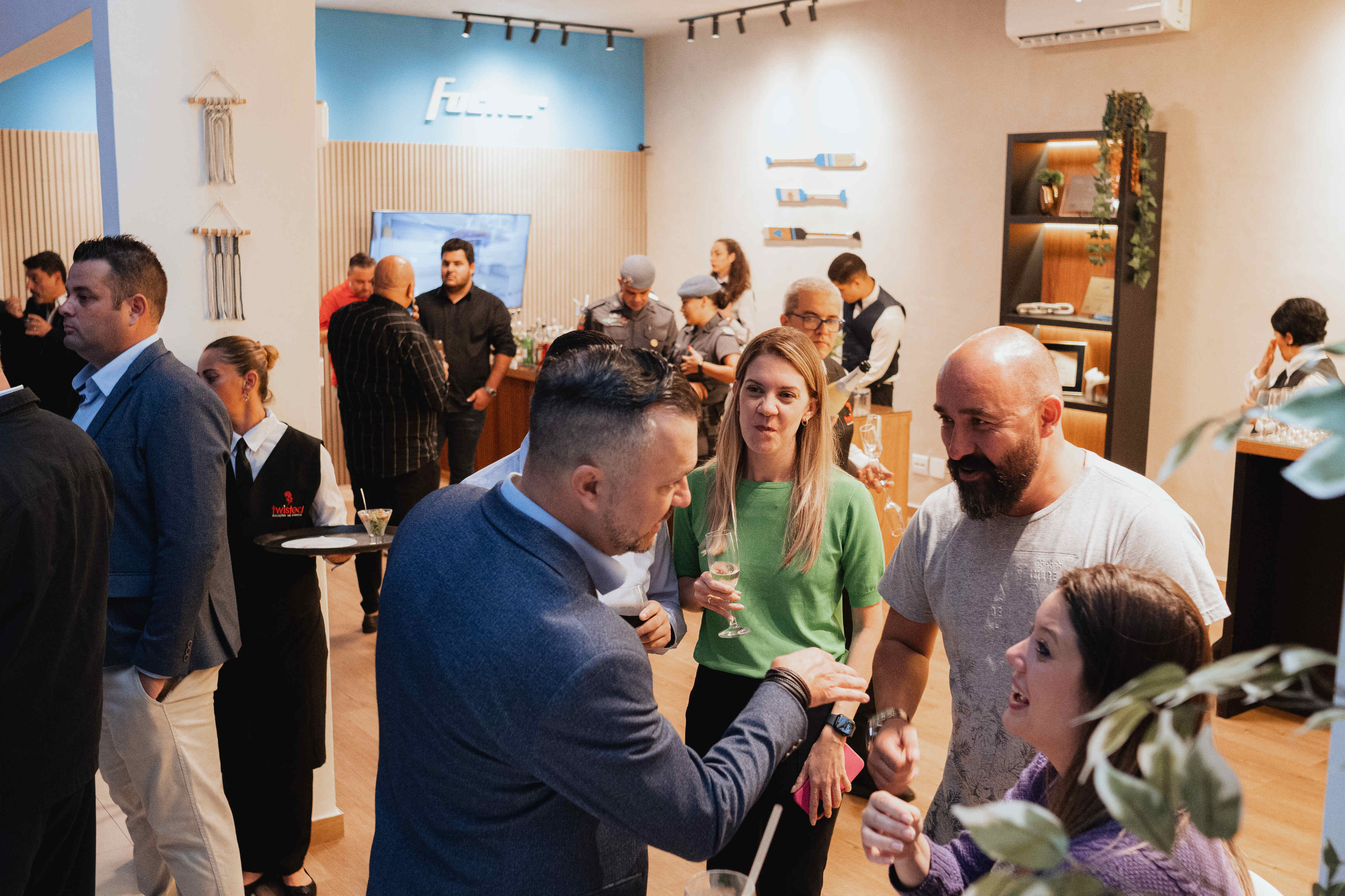 Oeste Marine/Fibrafort inaugura nova concessionária premium em São Paulo