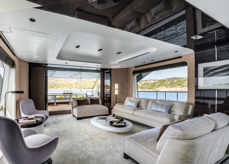 Luxo e tecnologia que revolucionaram os megaiates presentes no Rio Boat Show