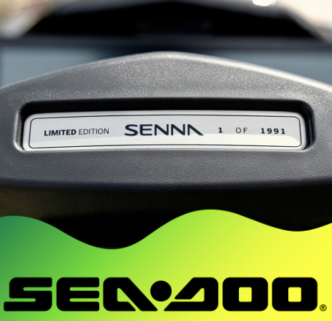 Placa da edição limitada Sea-Doo RXP-X Senna 350.